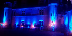 Mettez en valeur votre patrimoine historique avec ces spectacles de feu et de lumière.