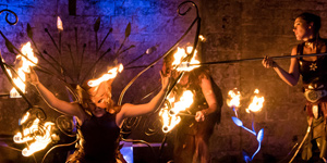 Le feu a toujours fasciné petits et grands.