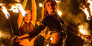 Un spectacle qui je joue la nuit dans les événements médiévaux, celtes ou les fêtes diverses.