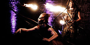 La compagnie l'Arche en Sel illumine les nuits avec des shows lumineux.